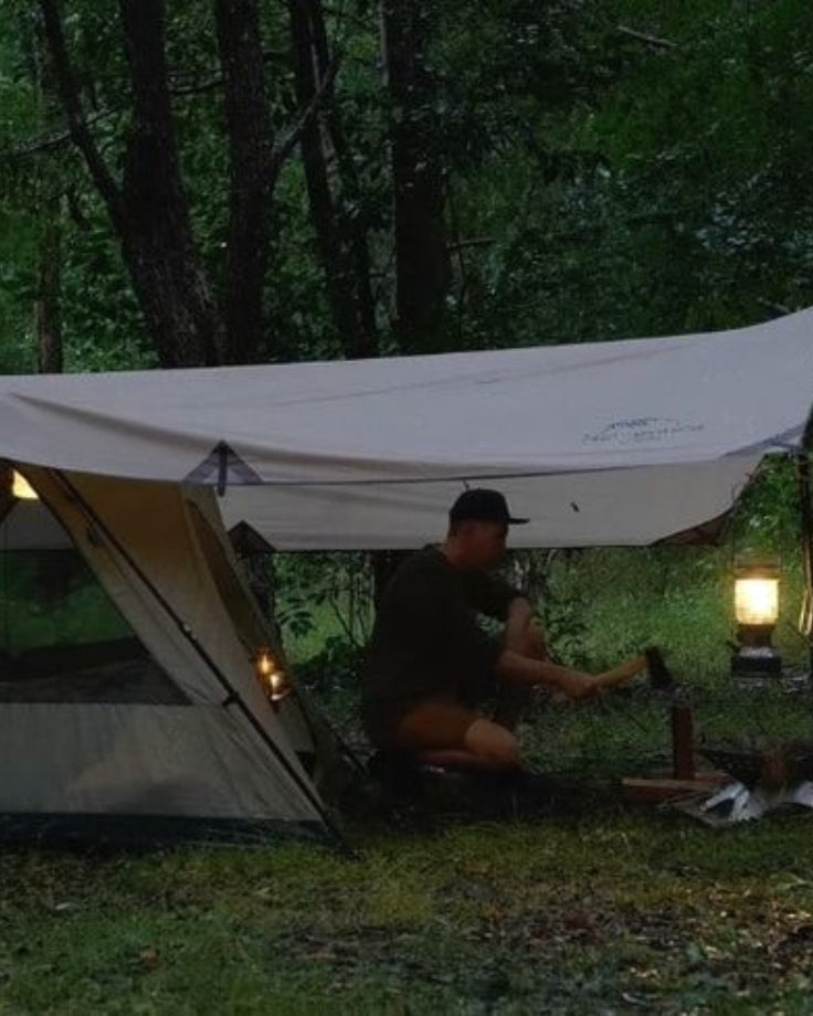 How to Camp in the Rain: Tips and Gear to Keep You Dry, Comfortable, and Ready for Anything