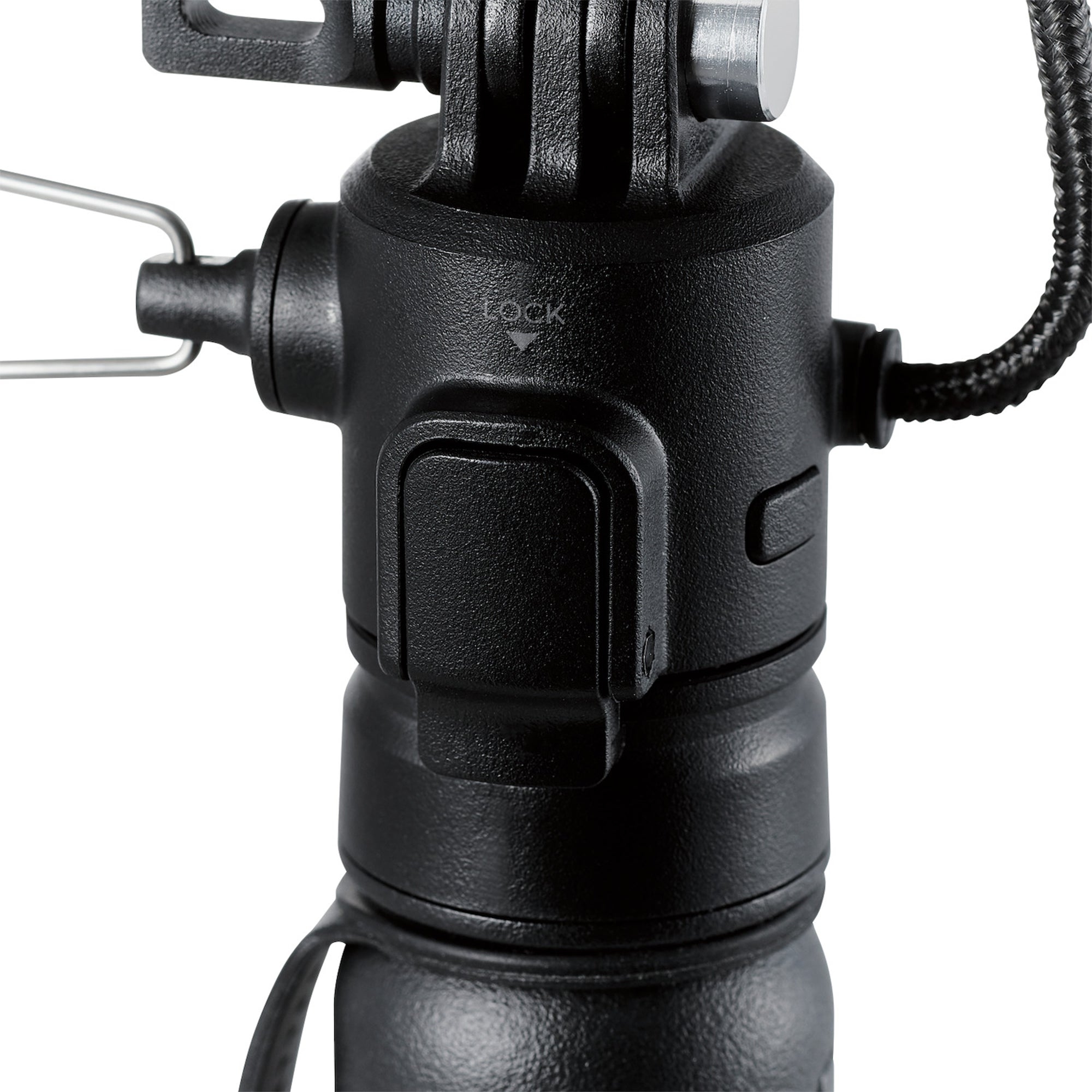 image of the nestout black flash spacer connected to 5k battery
