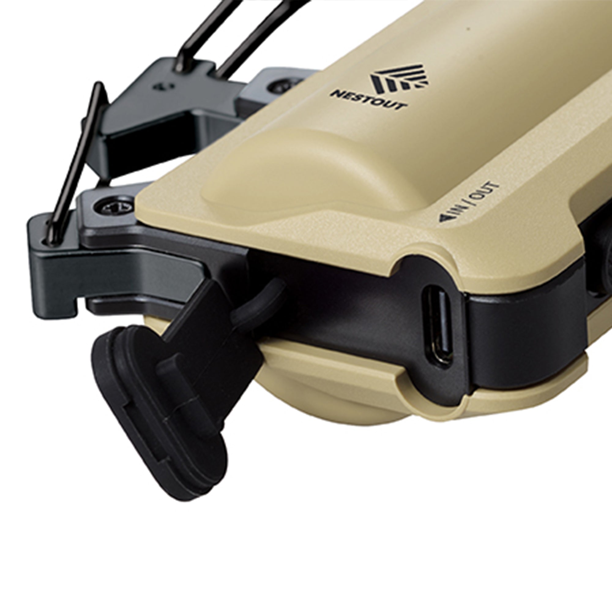 image of the cover for the usb-c on the nestout 5000n carabiner