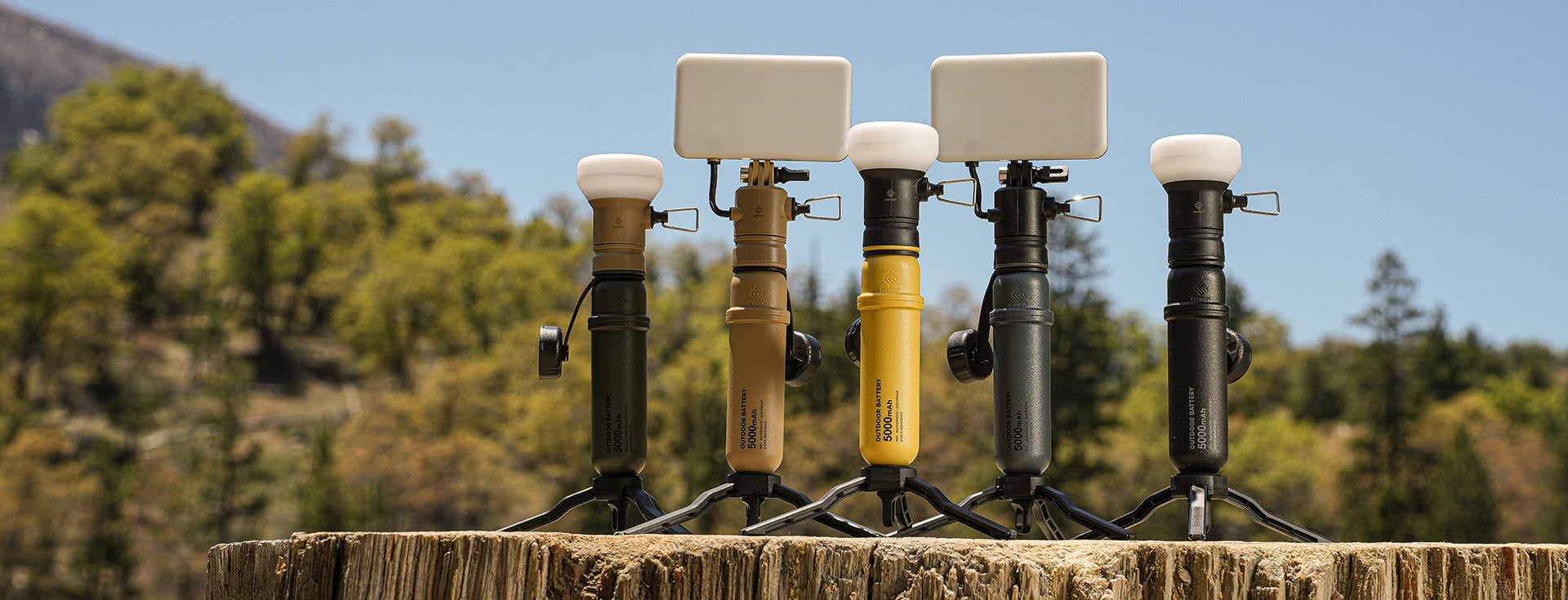 NESTOUT Batteries 5,000 mAh with Lamp- + Flash- Attachments 